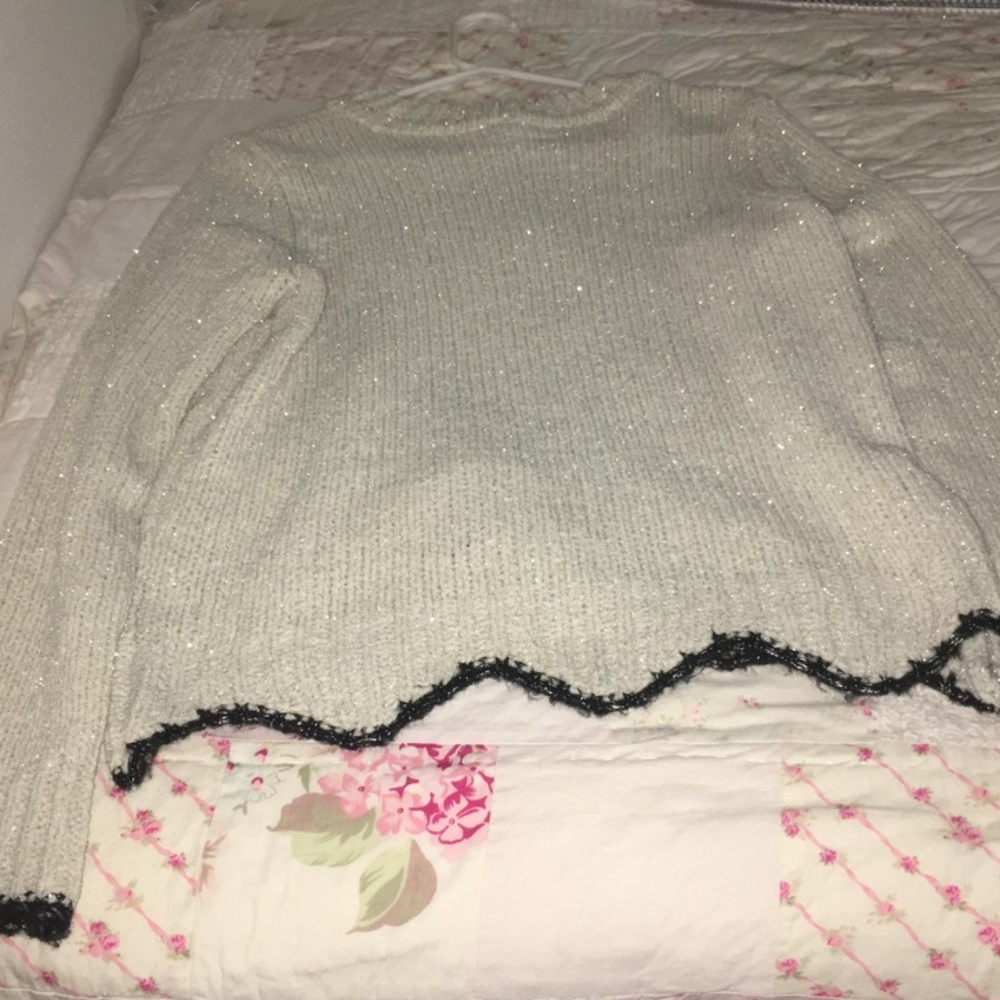 Design Lab Revolve Cropped Metallic sweater